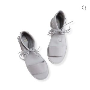 Chic Gray teen / women's boho fringe leather sandals
